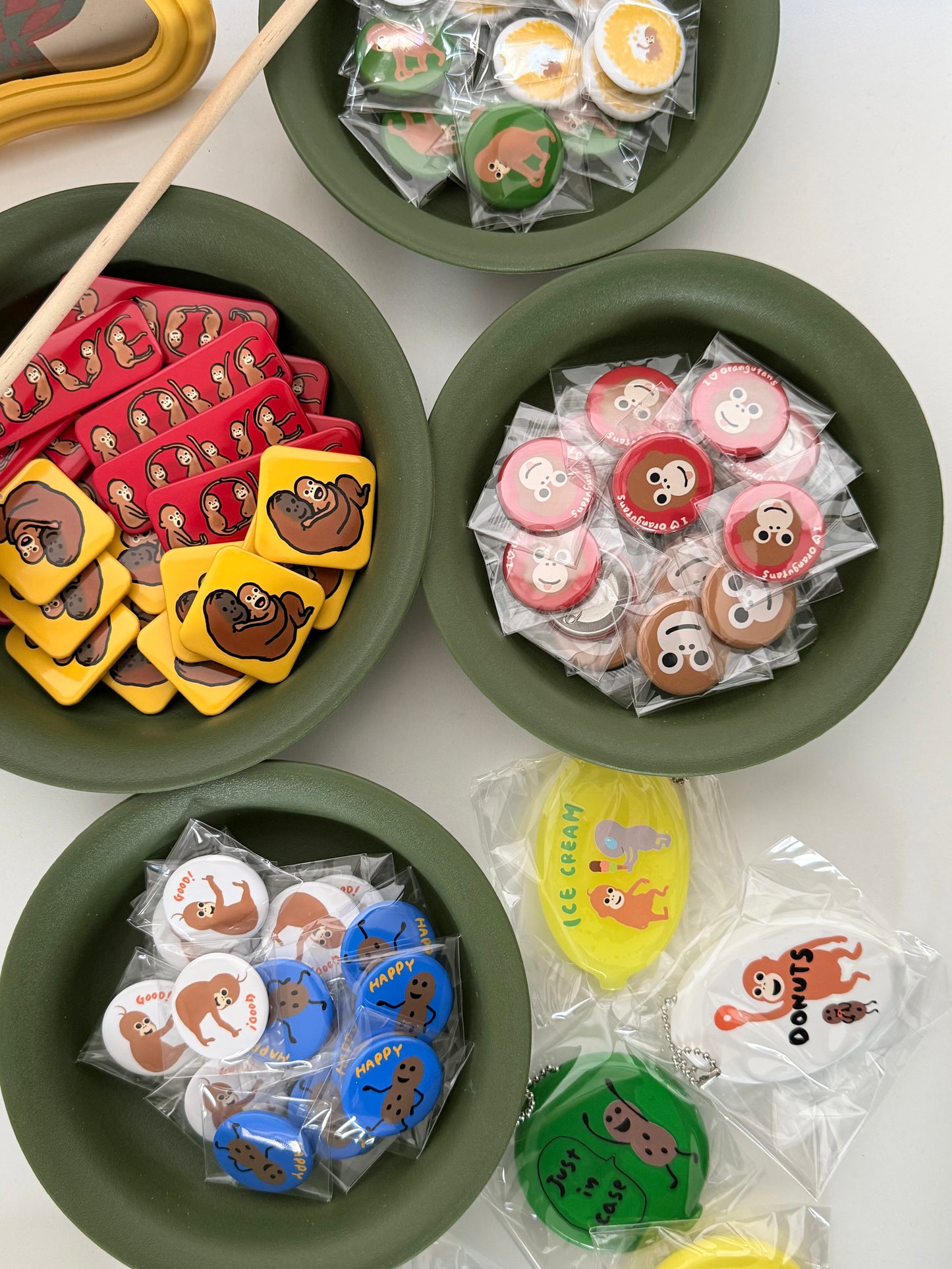 缶バッヂ ” I Love Orangutans”